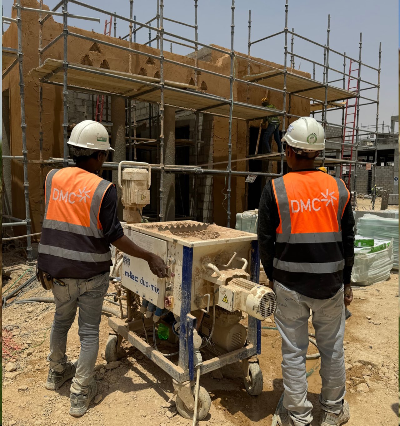 M-TEC mixing and pumping equipment