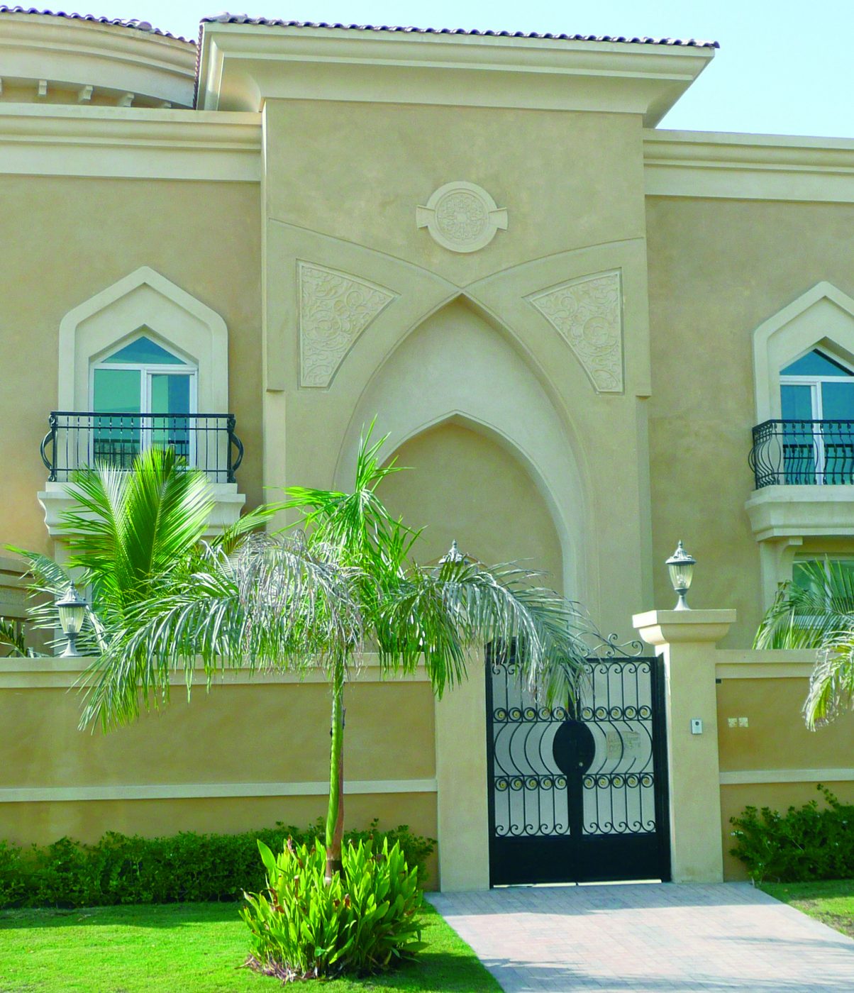 Natural mineral paint finish